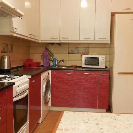 2 Room Apartment Near Opera House Lviv Buitenkant foto